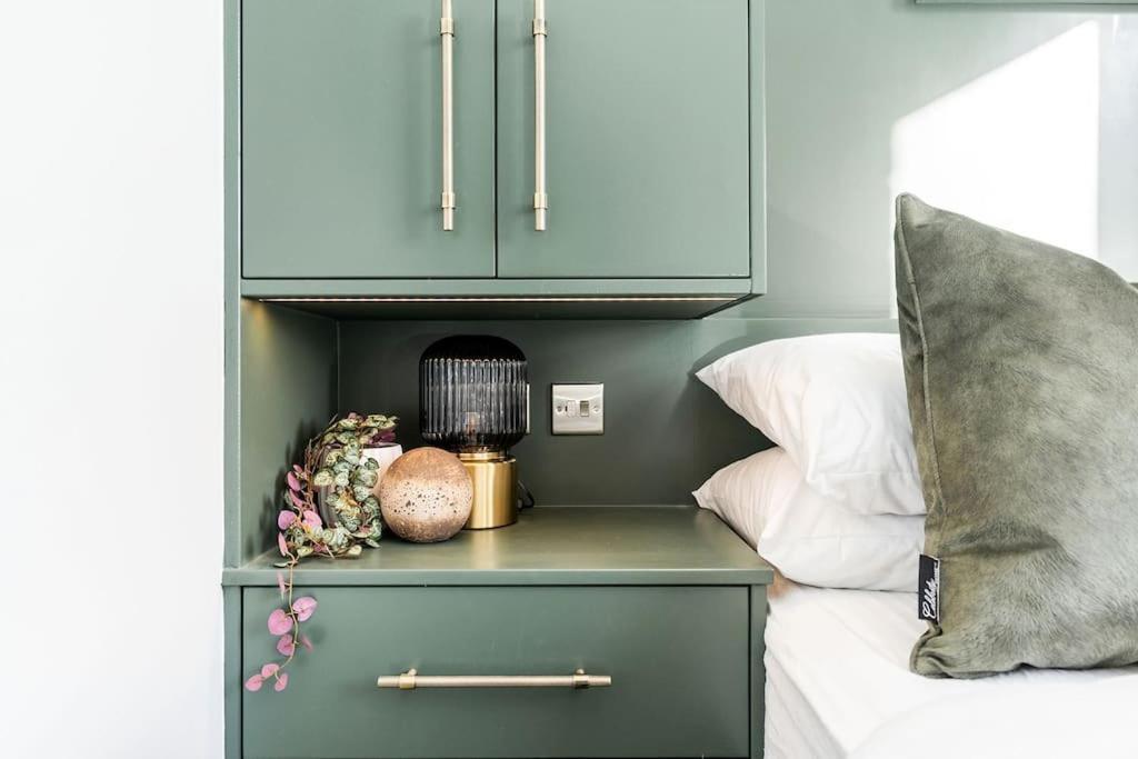 Granby Gem: Exquisite 3-bed Flat Apartment