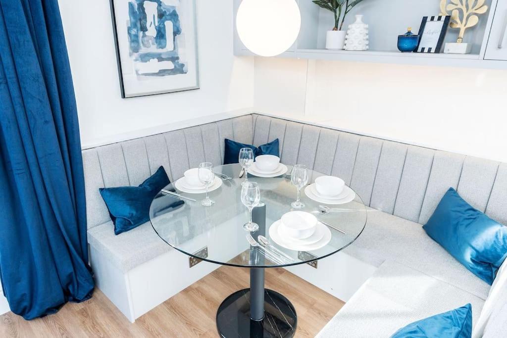Granby Gem: Exquisite 3-bed Flat *