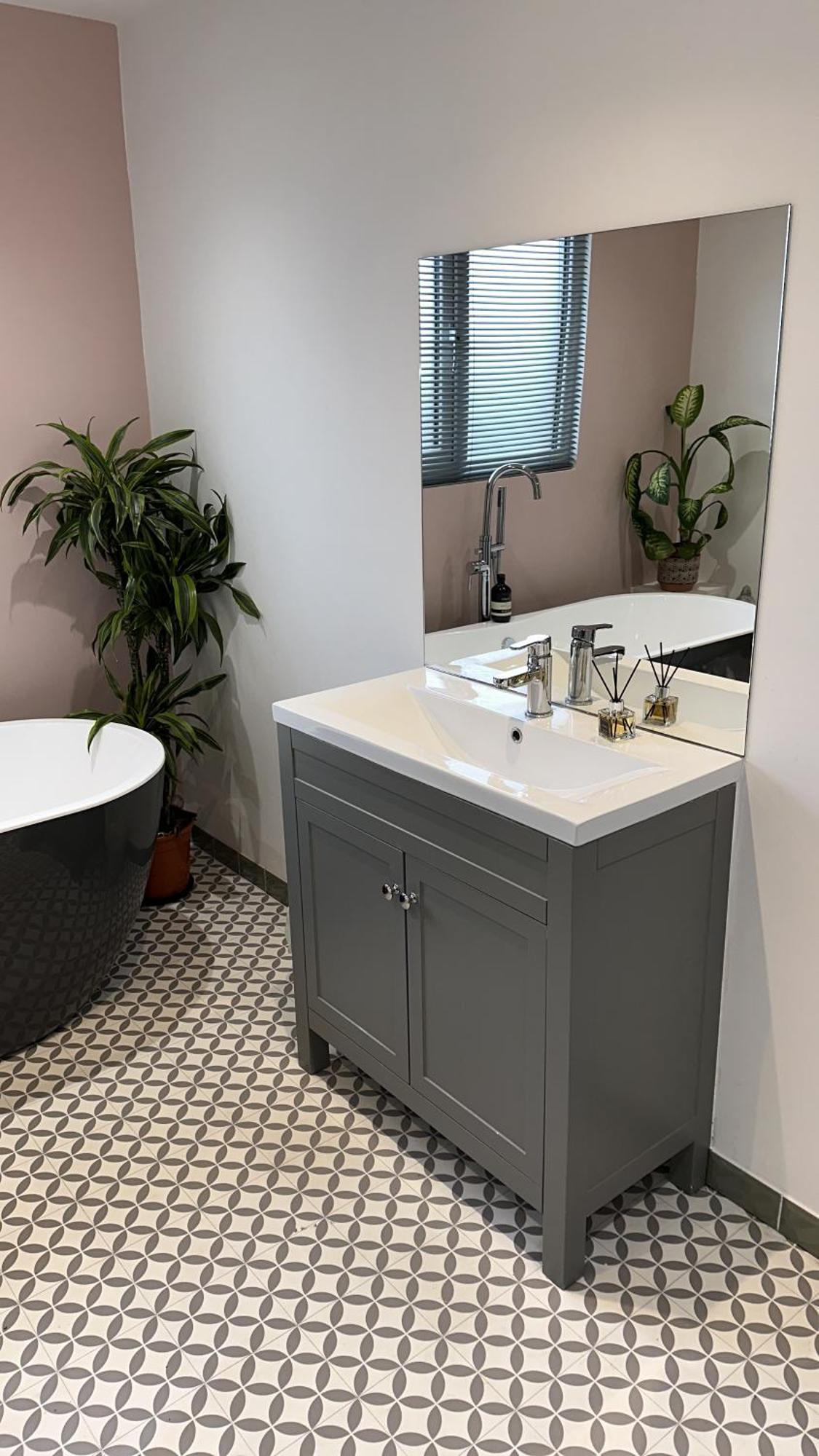 Modern House Sleeps 10, Cinema & Hot Tub Harrogate