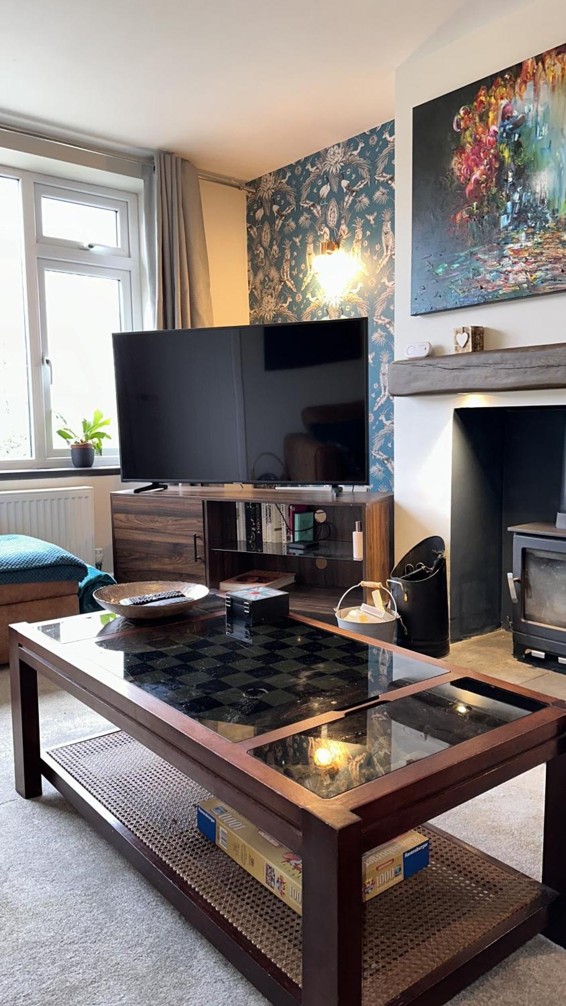 Modern House Sleeps 10, Cinema & Hot Tub * Harrogate