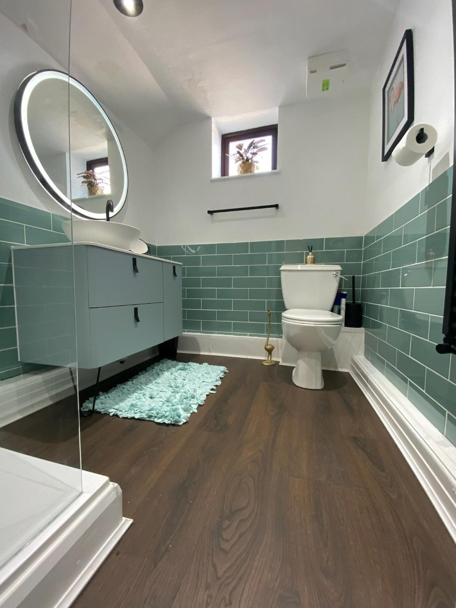 2 Bedroom - Garden Apartment, With Parking *