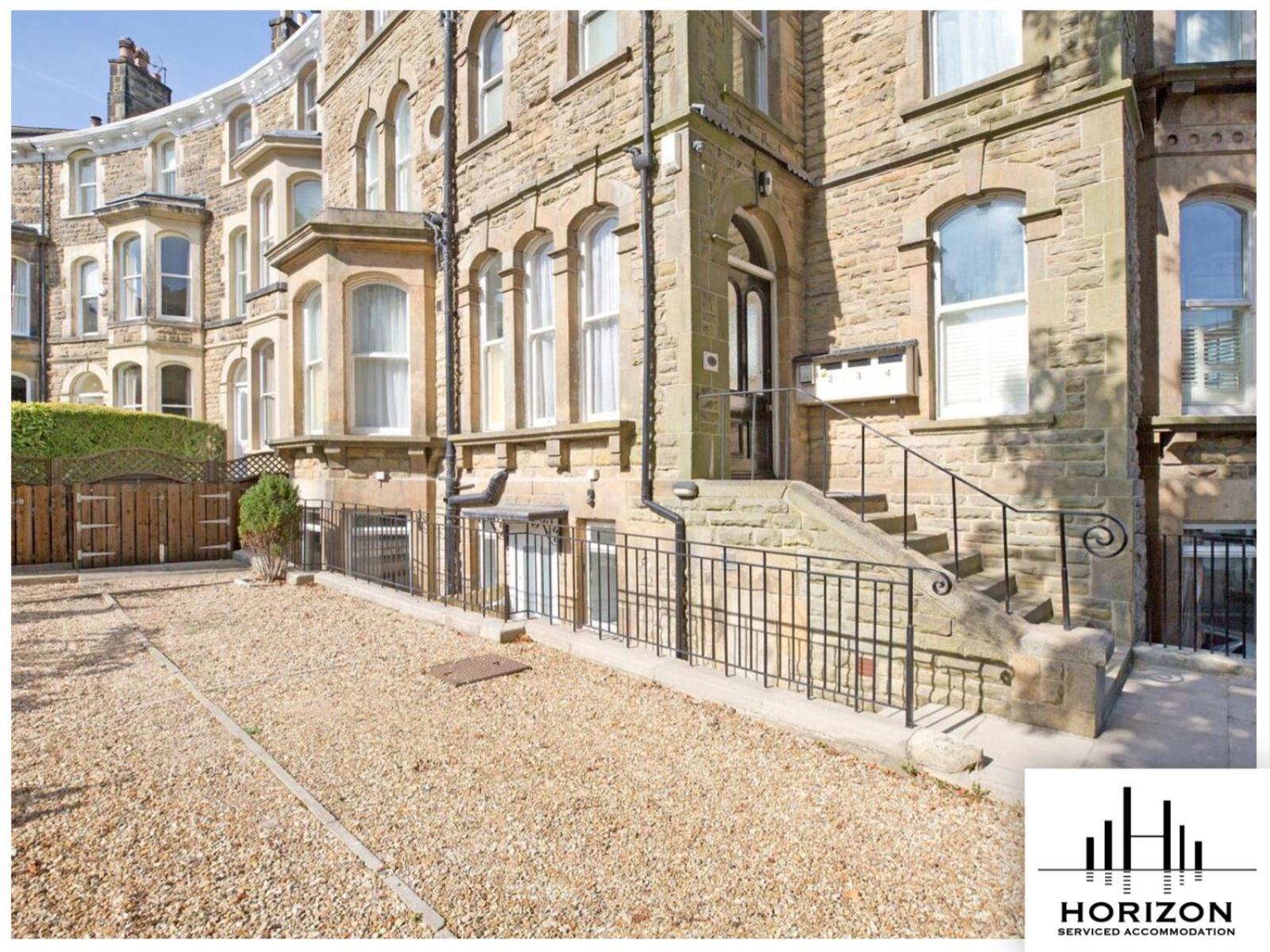 Business - Relocating - Location Apartment