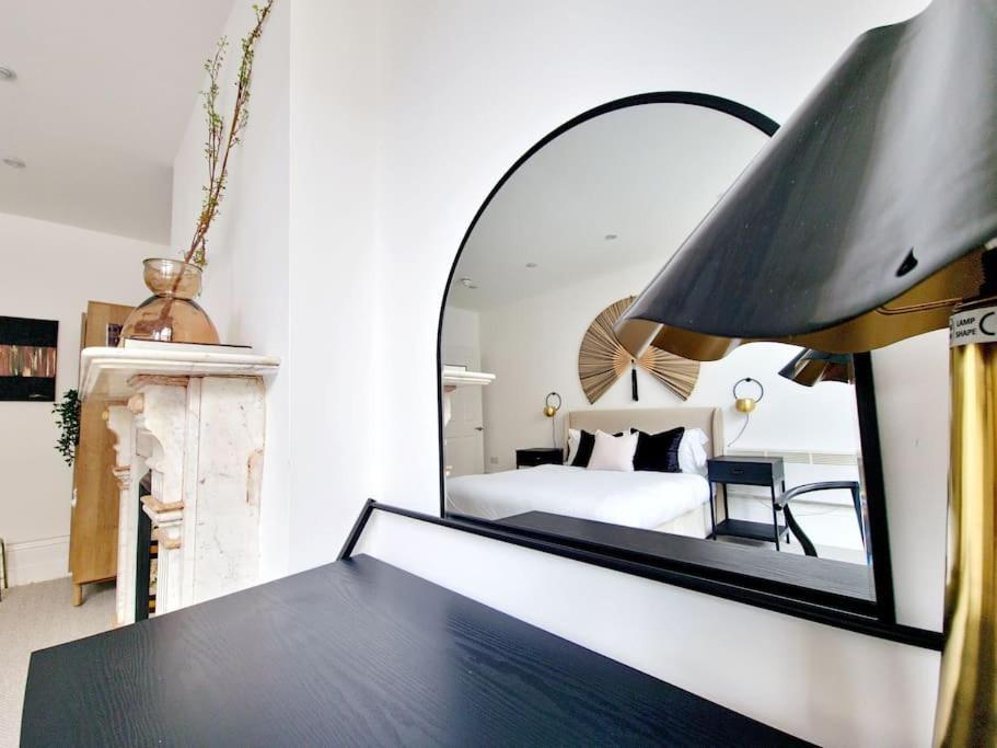 Apartment The Stray Adjacent, Interior-designed 2-bed Apartment- Luxury Harrogate