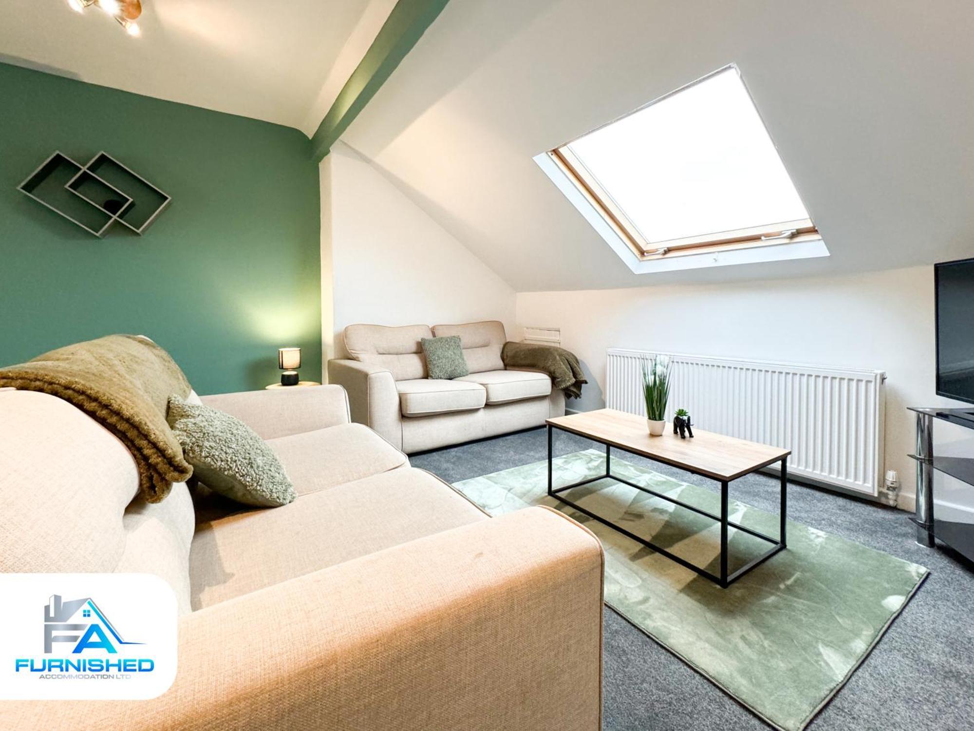Free Parking - Family - Spacious *