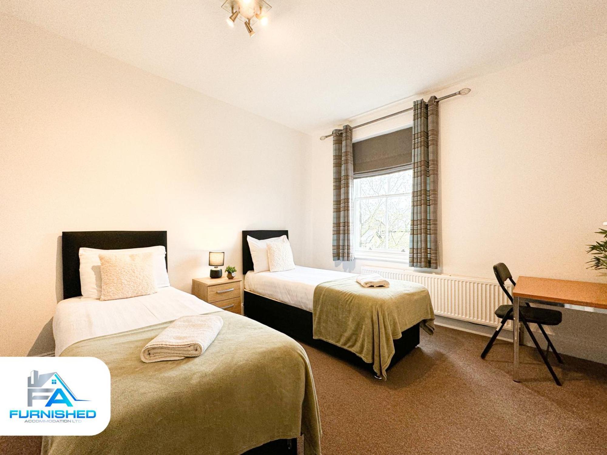 Holiday home Free Parking - Family - Spacious *