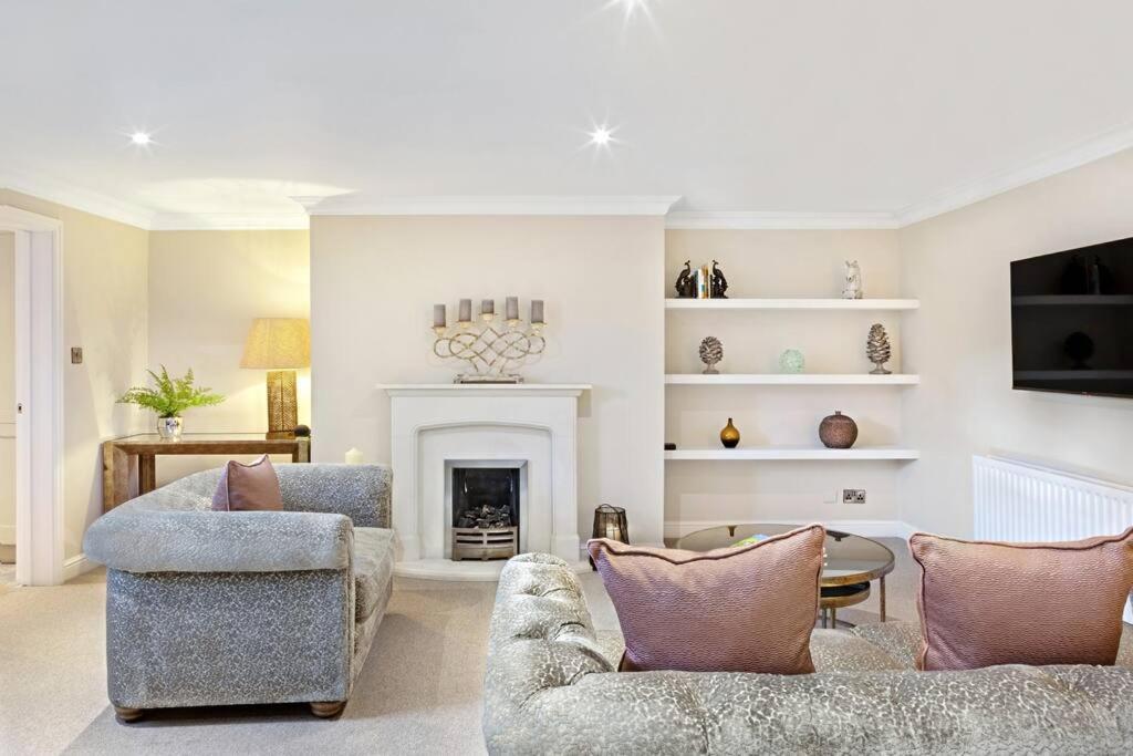 Entire Spacious - Apartment *