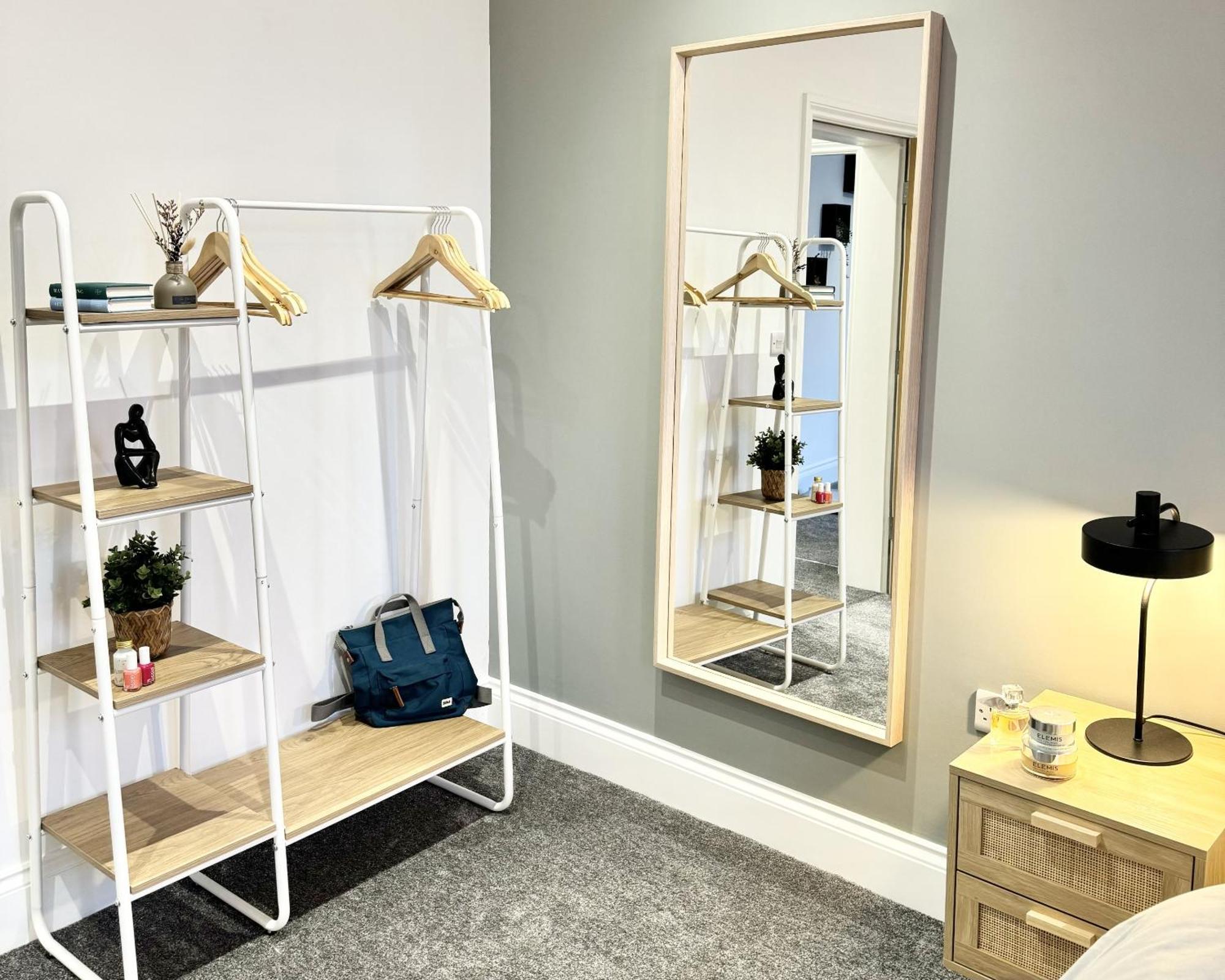 Apartment The Yorkshire Crown - Luxury - Free Parking Nearby *