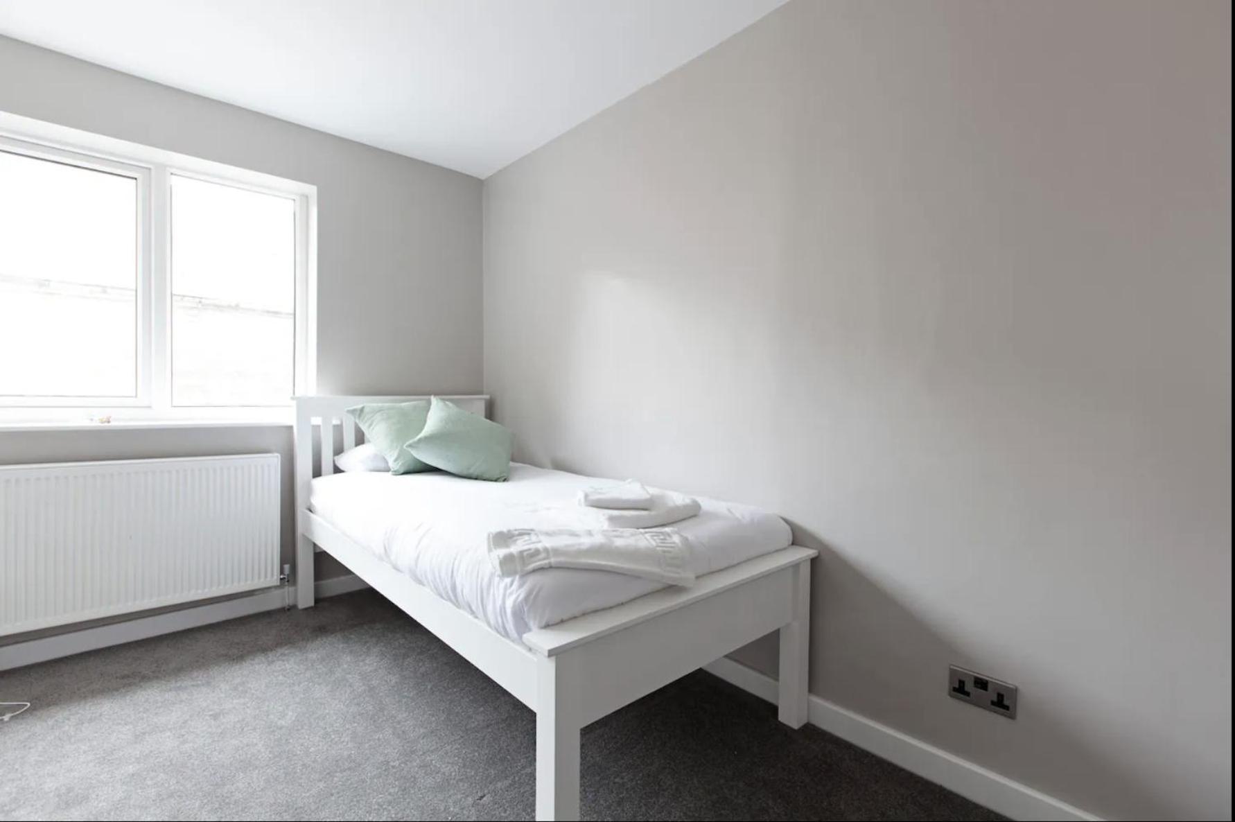 Holiday home Contractor Or Business - Family Relocation - Location Harrogate