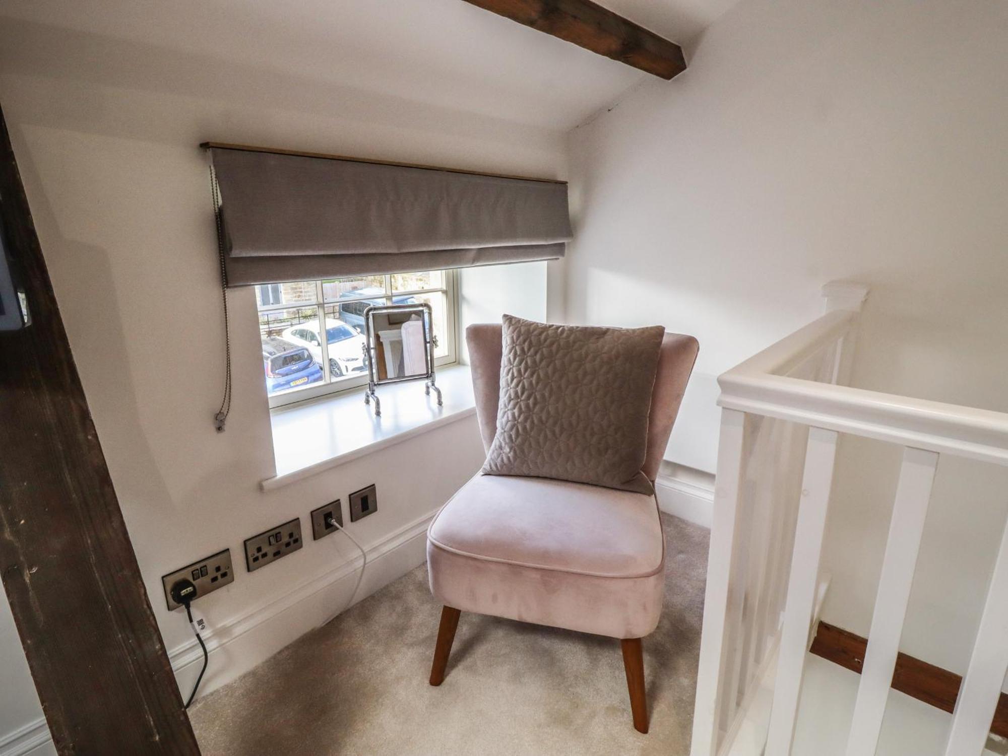 Millnook Apartment *