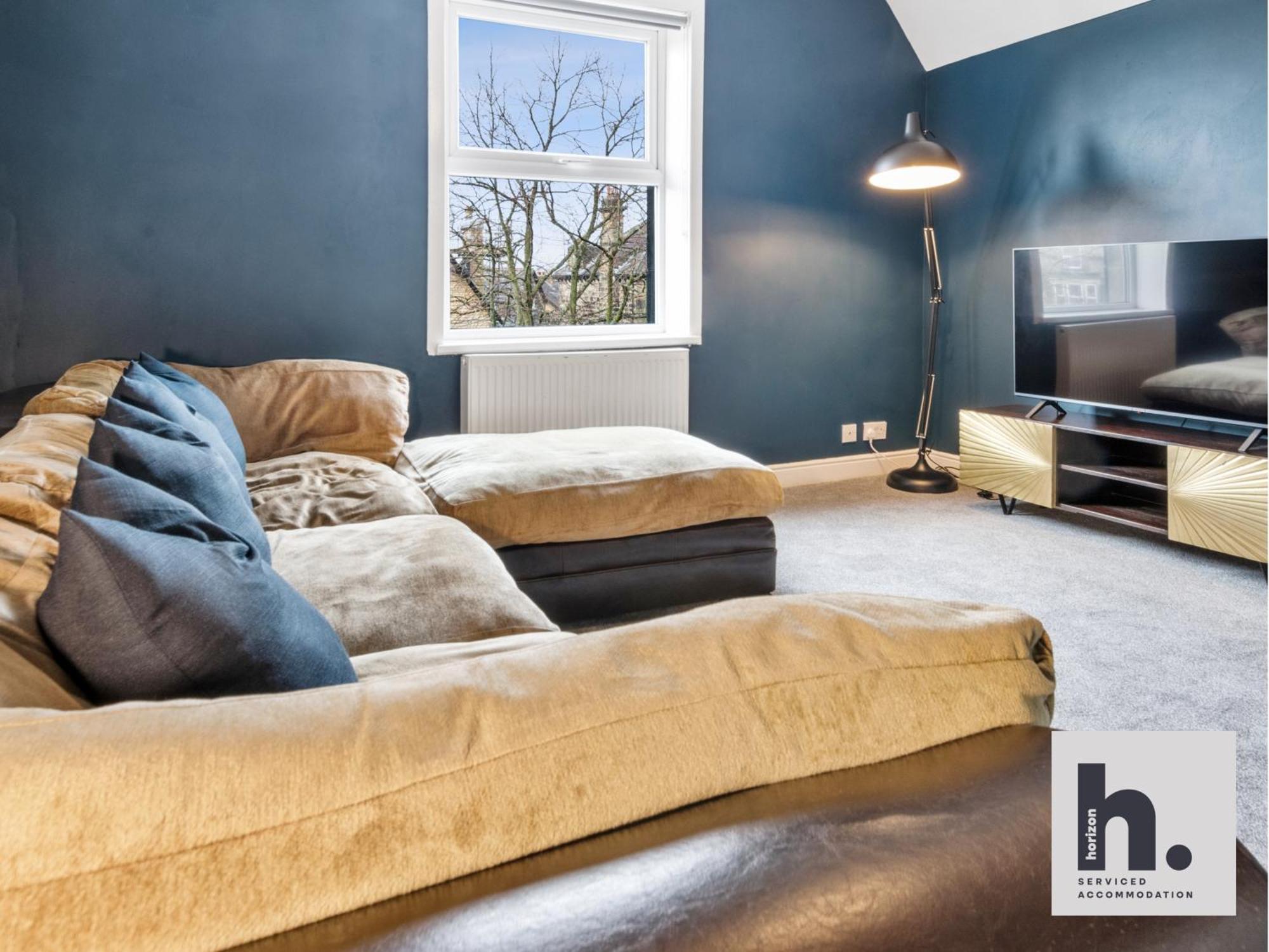 Apartment Free Parking - Penthouse - Business - Relocating - St Harrogate