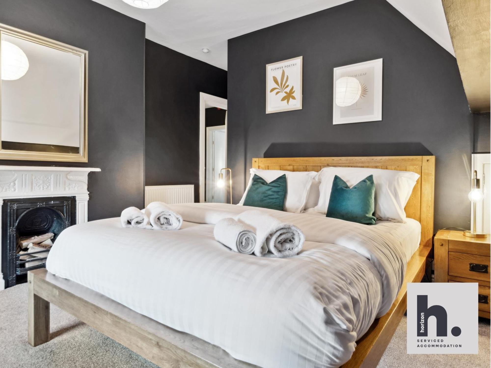 Free Parking - Penthouse - Business - Relocating - St Harrogate