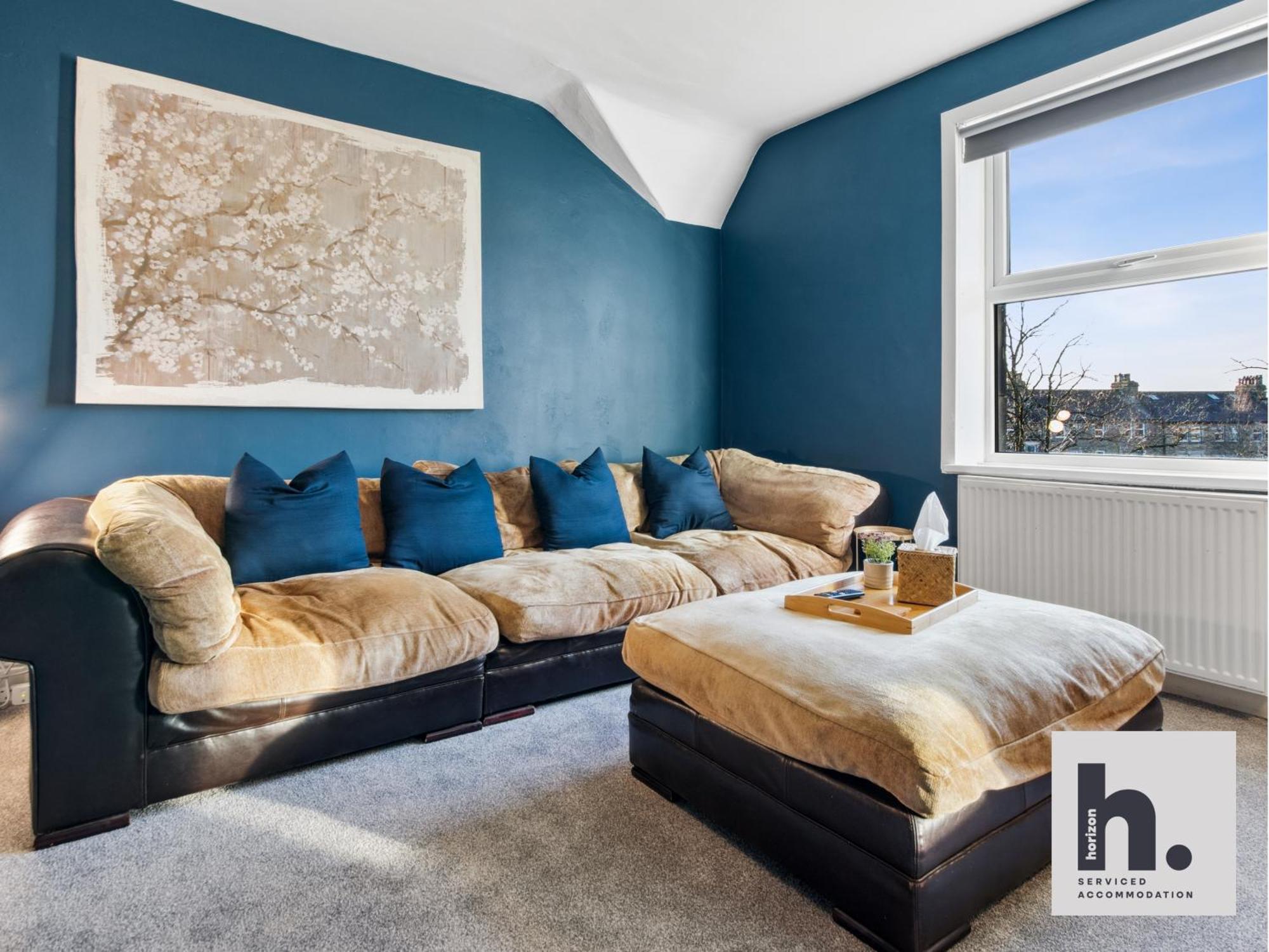 Free Parking - Penthouse - Business - Relocating - St * Harrogate