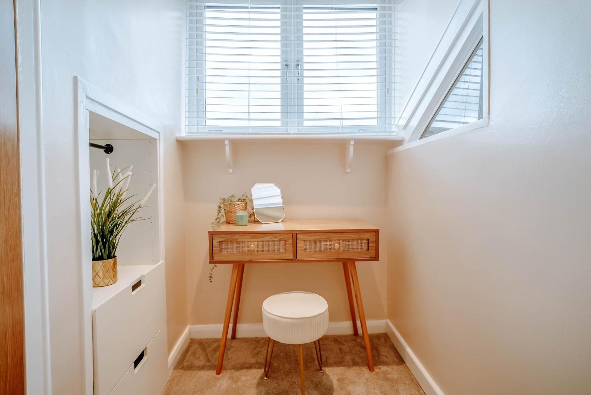 Holiday home The Mayfield Townhouse - Central - 3 Bedrooms With Garden