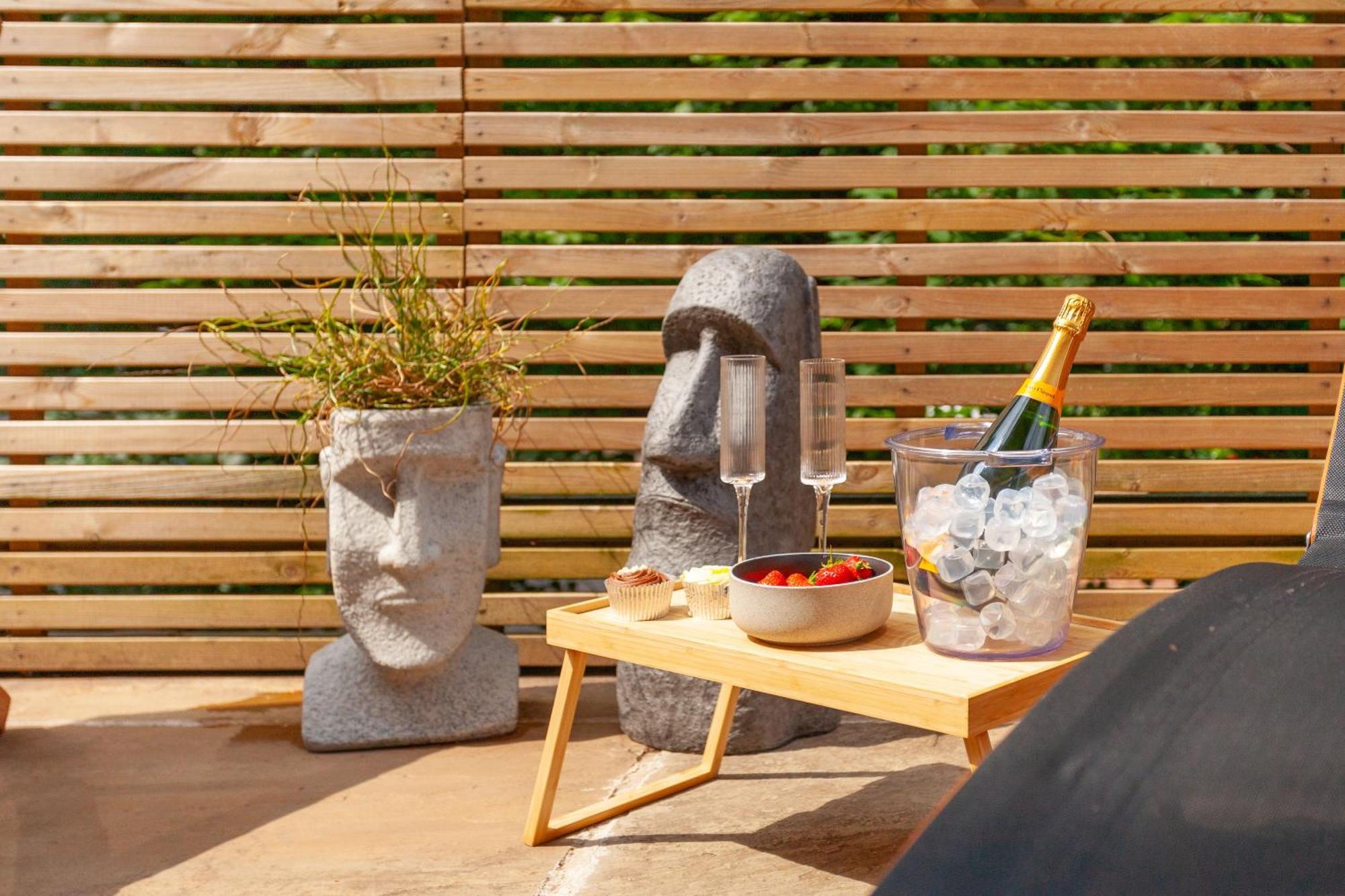 Apartment Atlas House Five *