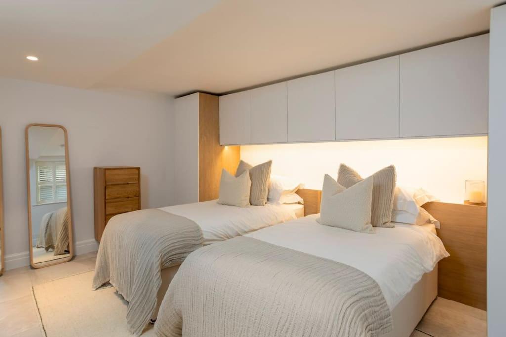 Holiday home Kist Accommodates - Contractor - Message Prior To Harrogate