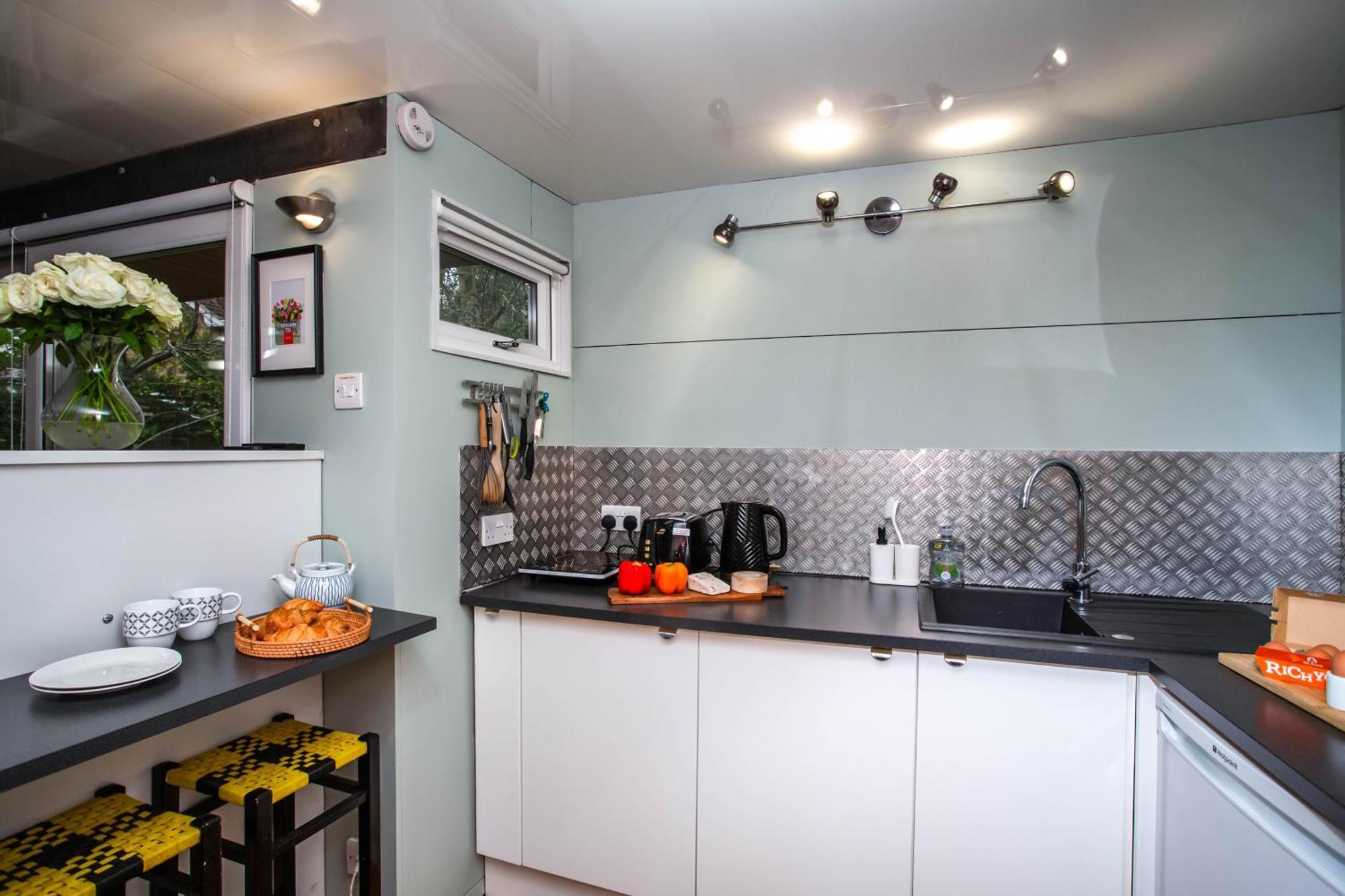 Stylish With Huge Private Garden Harrogate