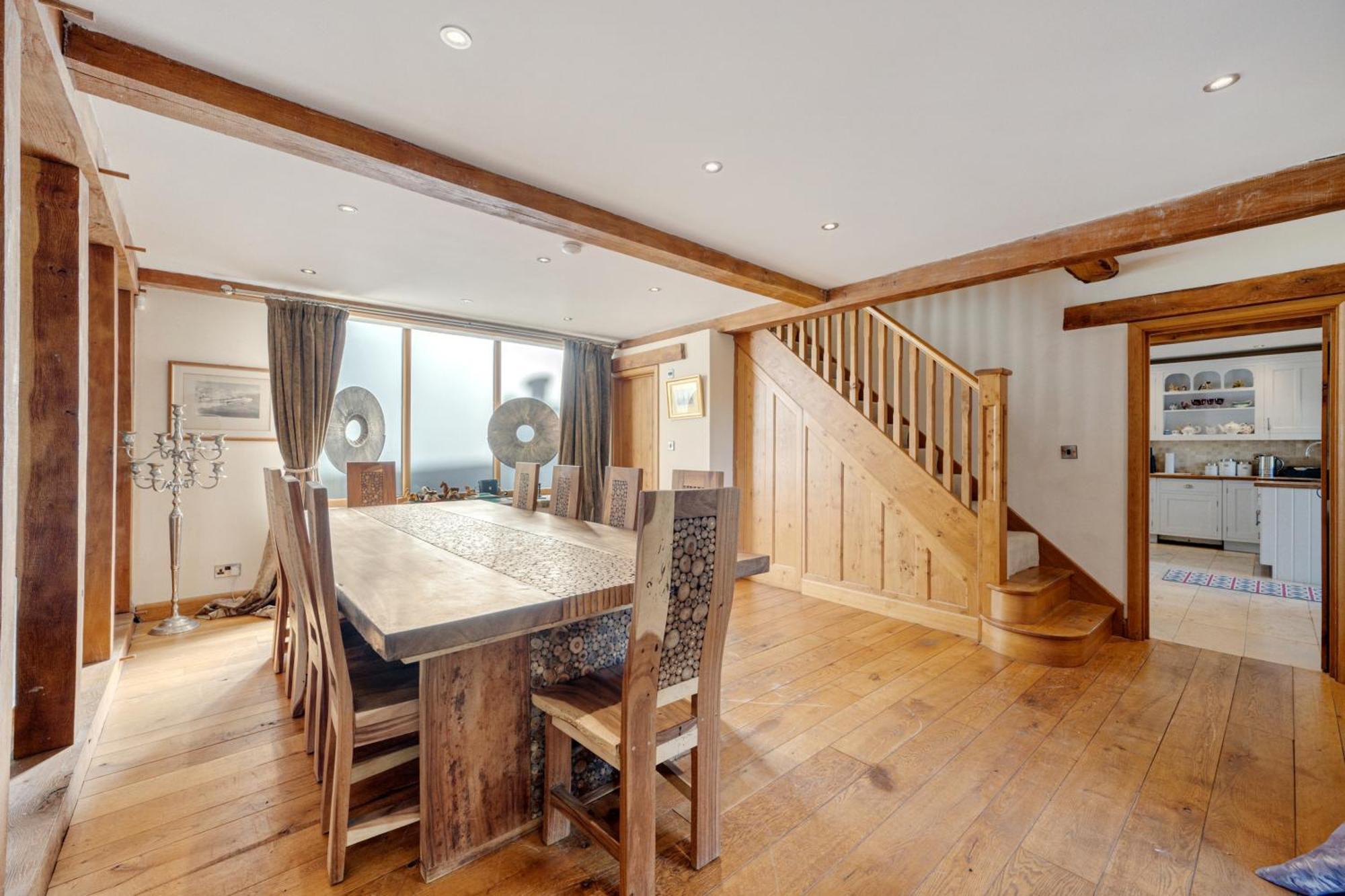 Holiday home 5-bed Country Retreat In With Hot Tub