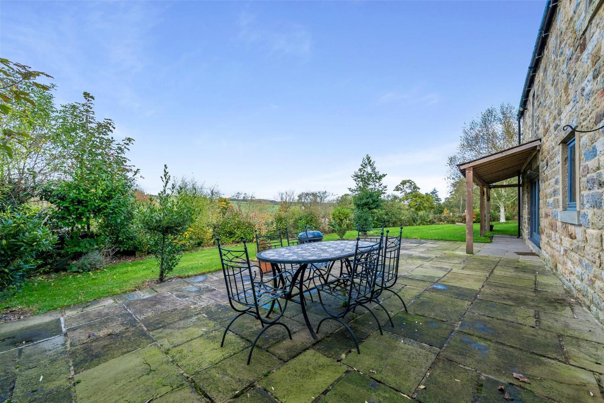 Holiday home 5-bed Country Retreat In With Hot Tub