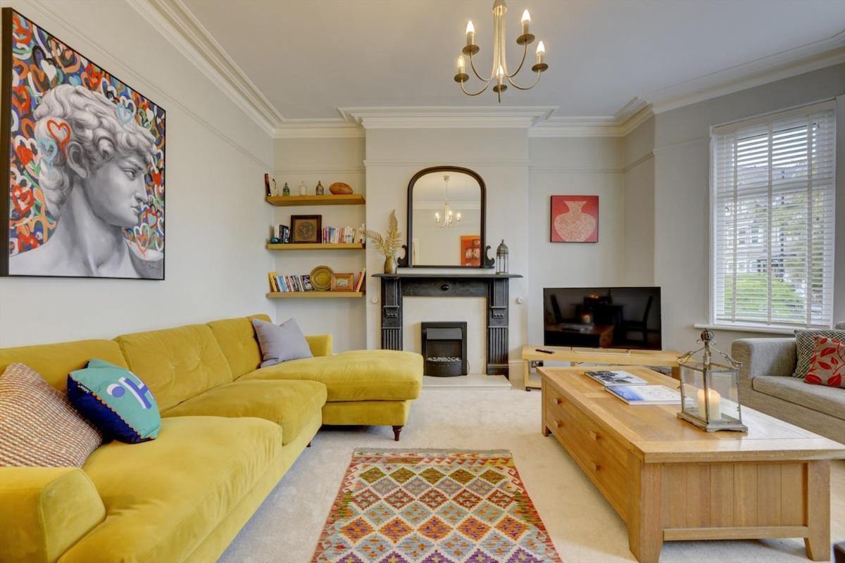 Cool 2 Bedroom Hg1 Free Parking *