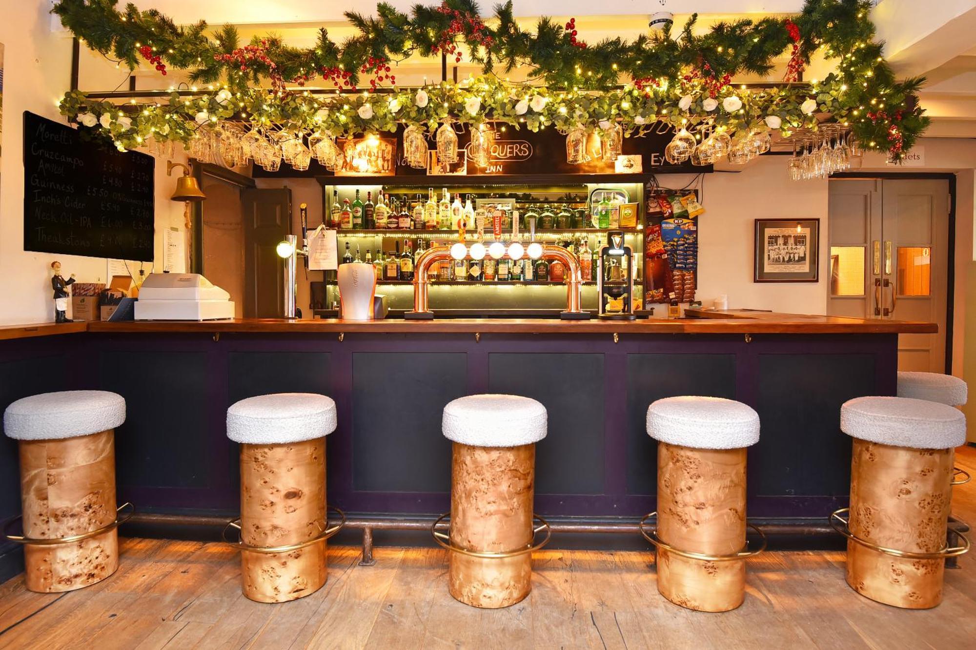 Inn Chequers