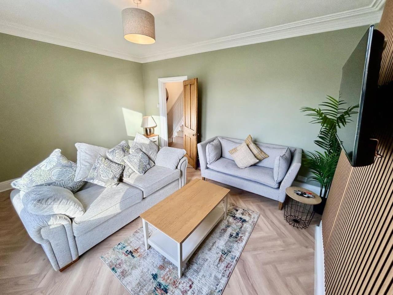 Charming Newly Refurbished Harrogate