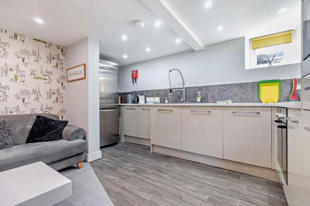 - Garden Mews Harrogate