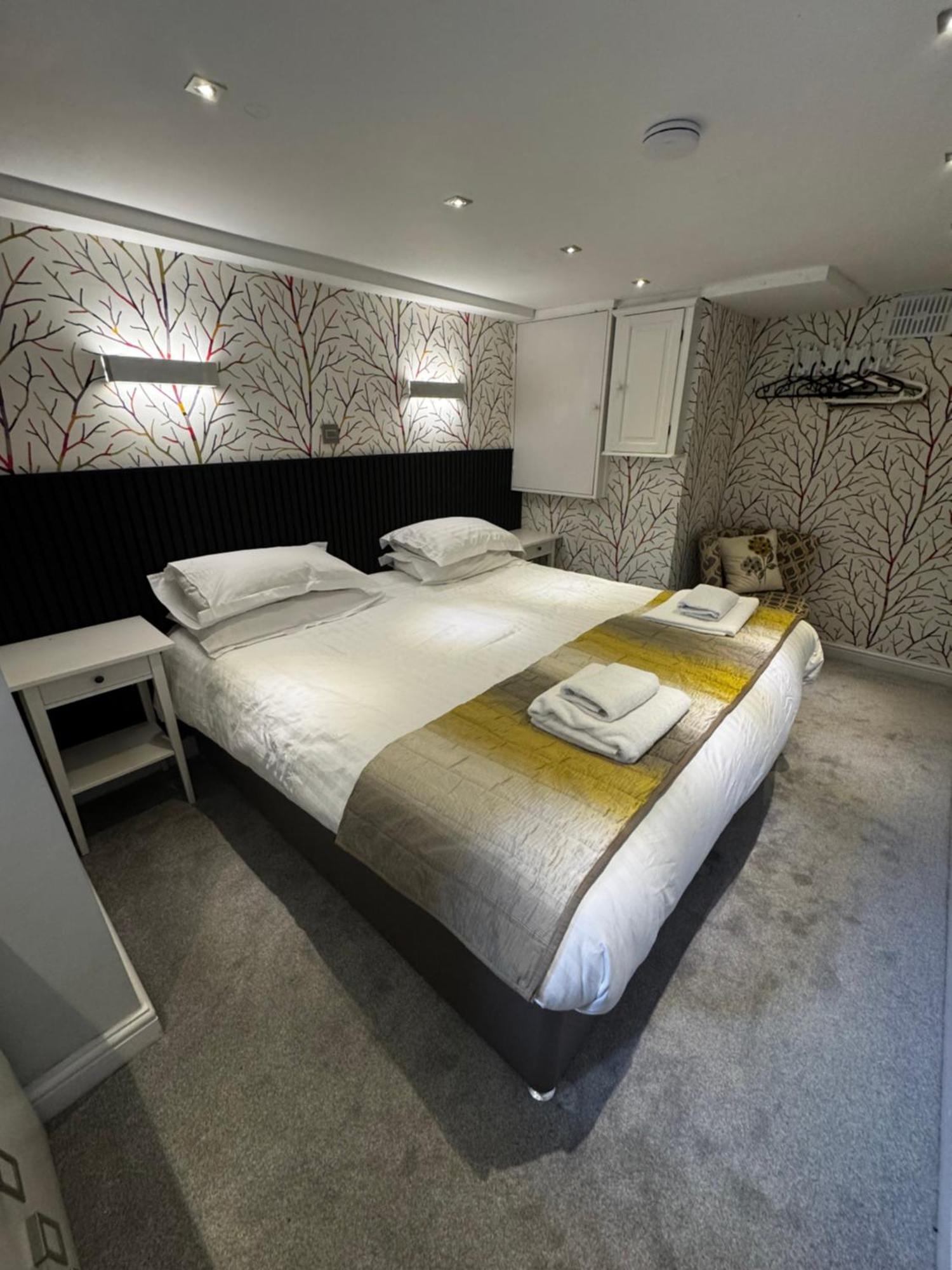 - Garden Mews Apartment Harrogate