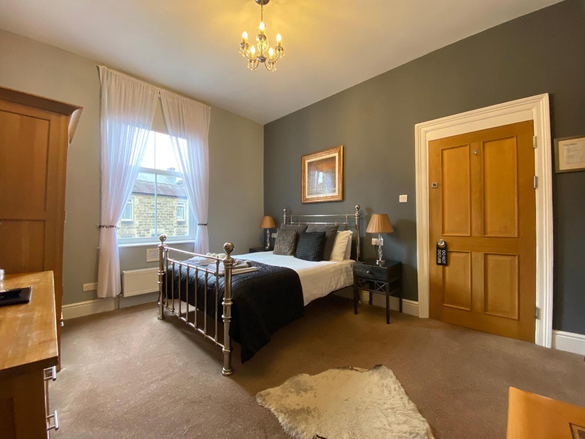 Scotia House * Harrogate