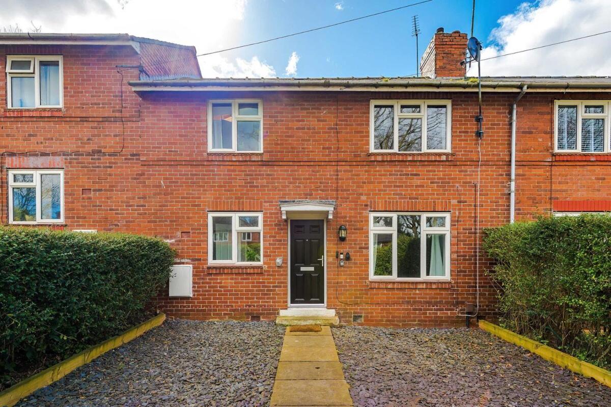 Holiday home Luxury 4-bed - Near Hcc & Business District *