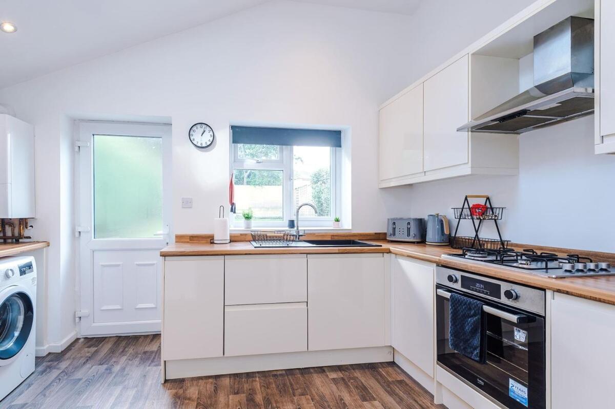 Holiday home Luxury 4-bed - Near Hcc & Business District Harrogate