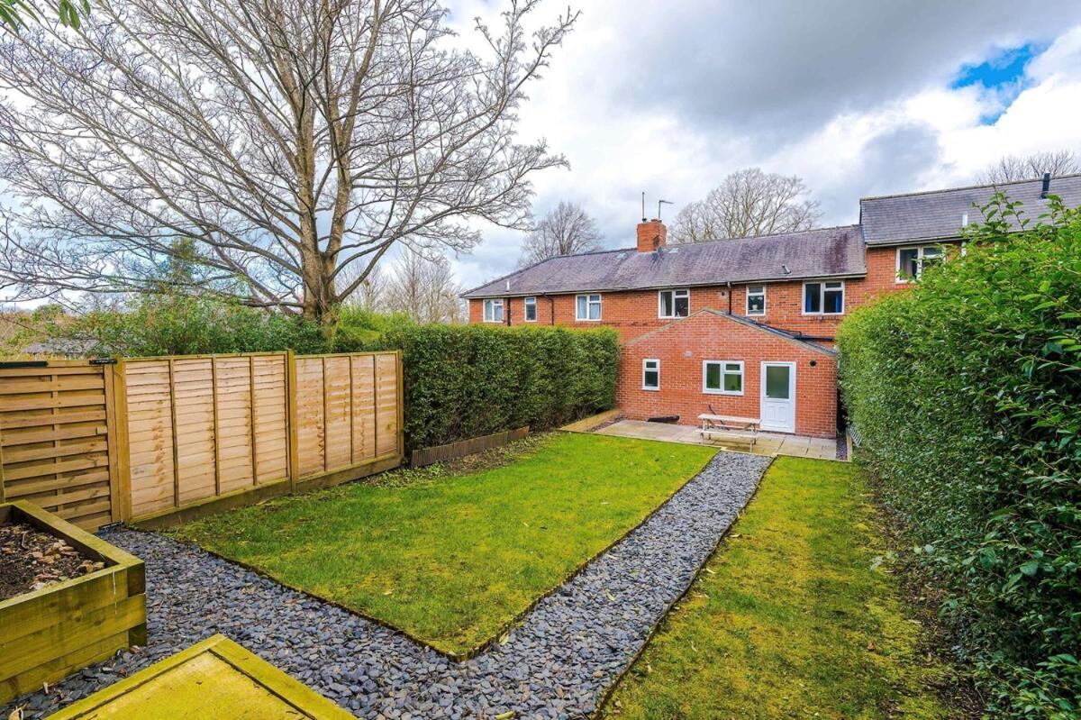 Holiday home Luxury 4-bed - Near Hcc & Business District
