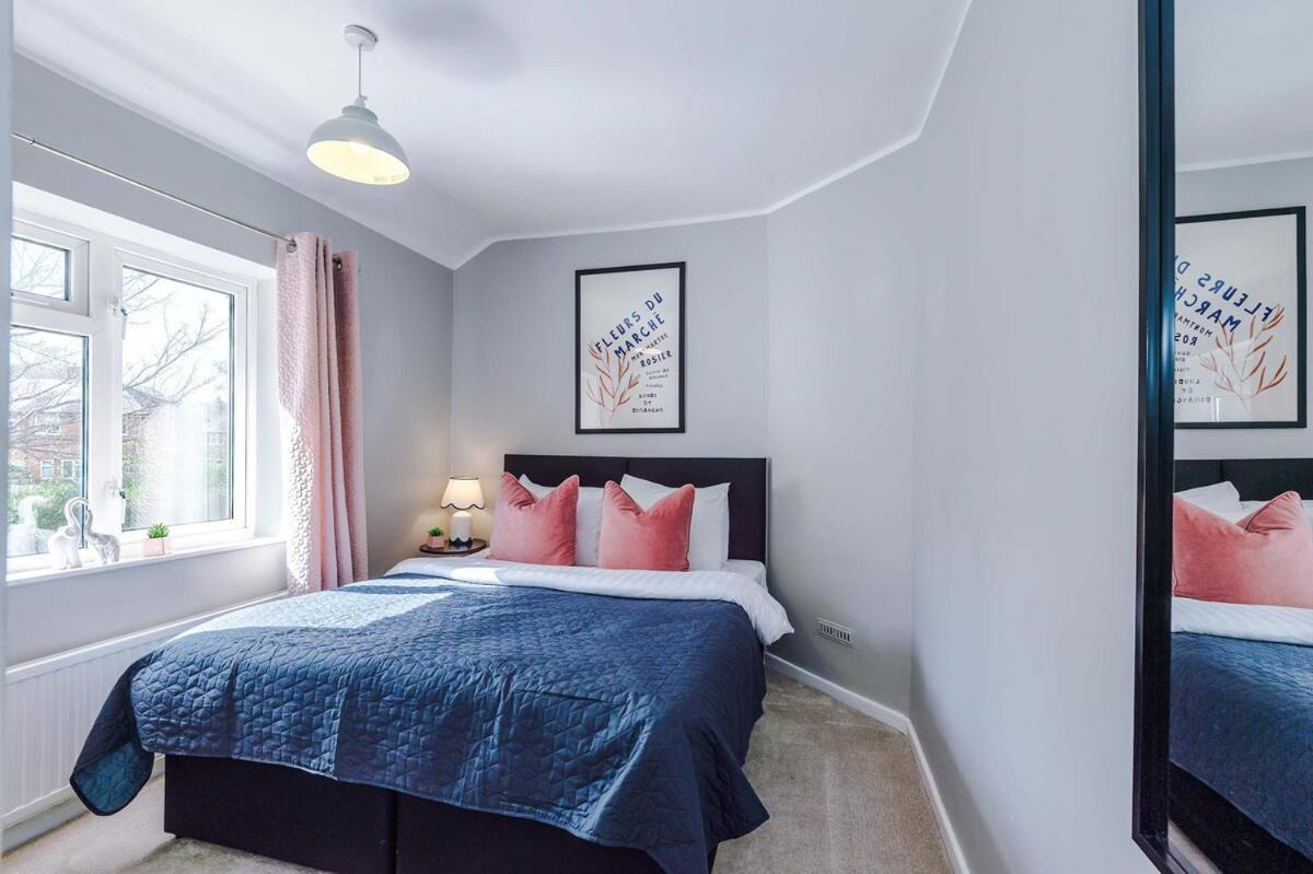 Luxury 4-bed - Near Hcc & Business District *
