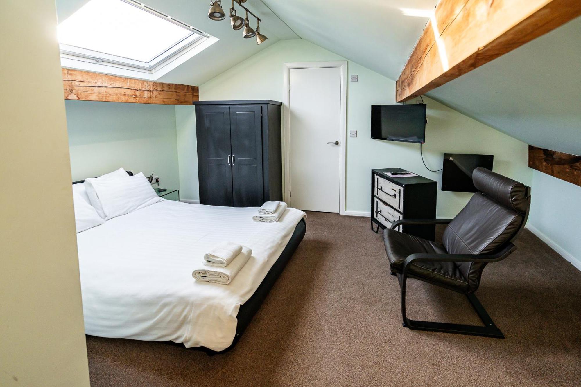 Guest house The Lodge Harrogate
