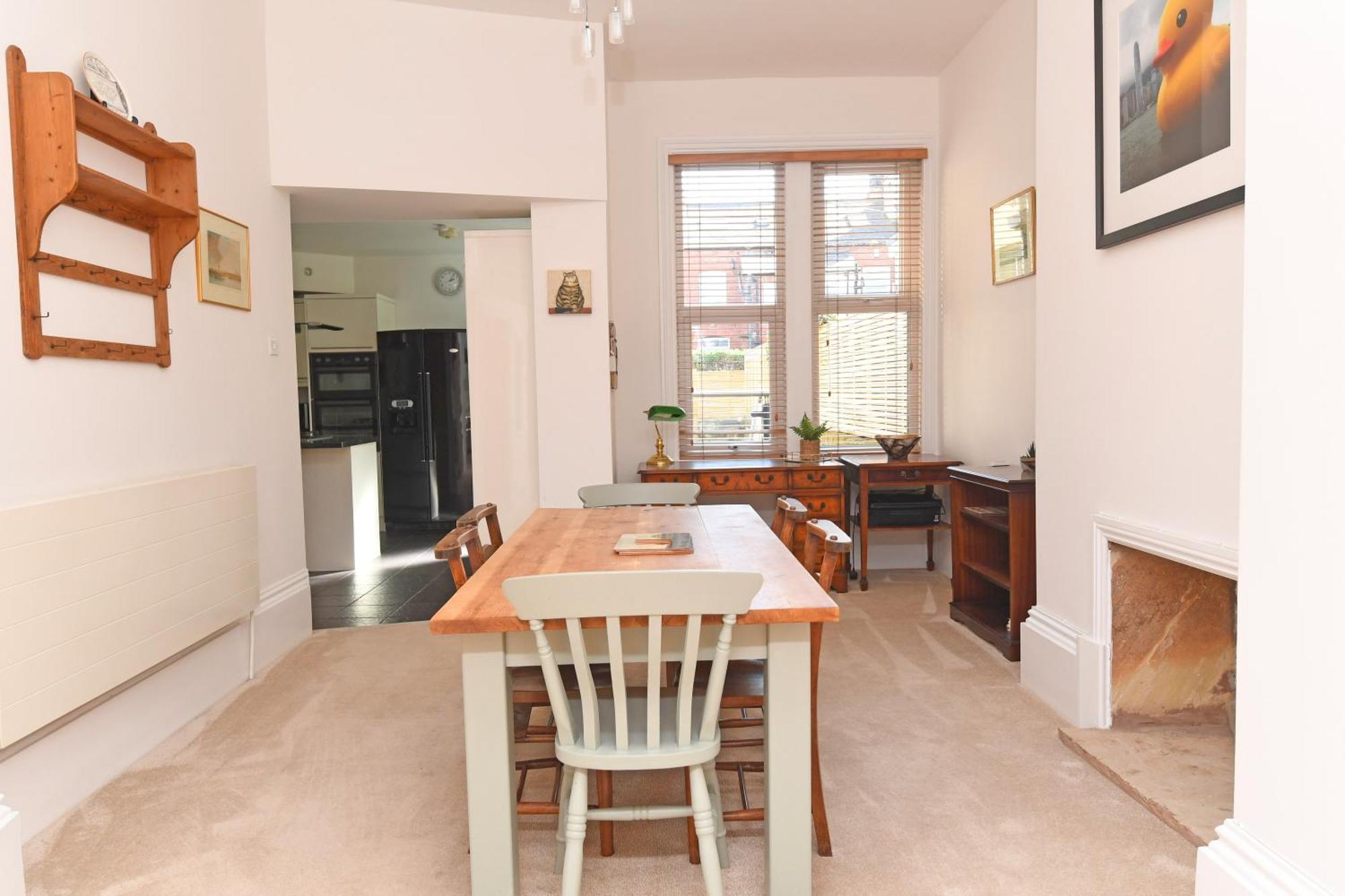 Apartment Self Catering - Valley Gardens View *