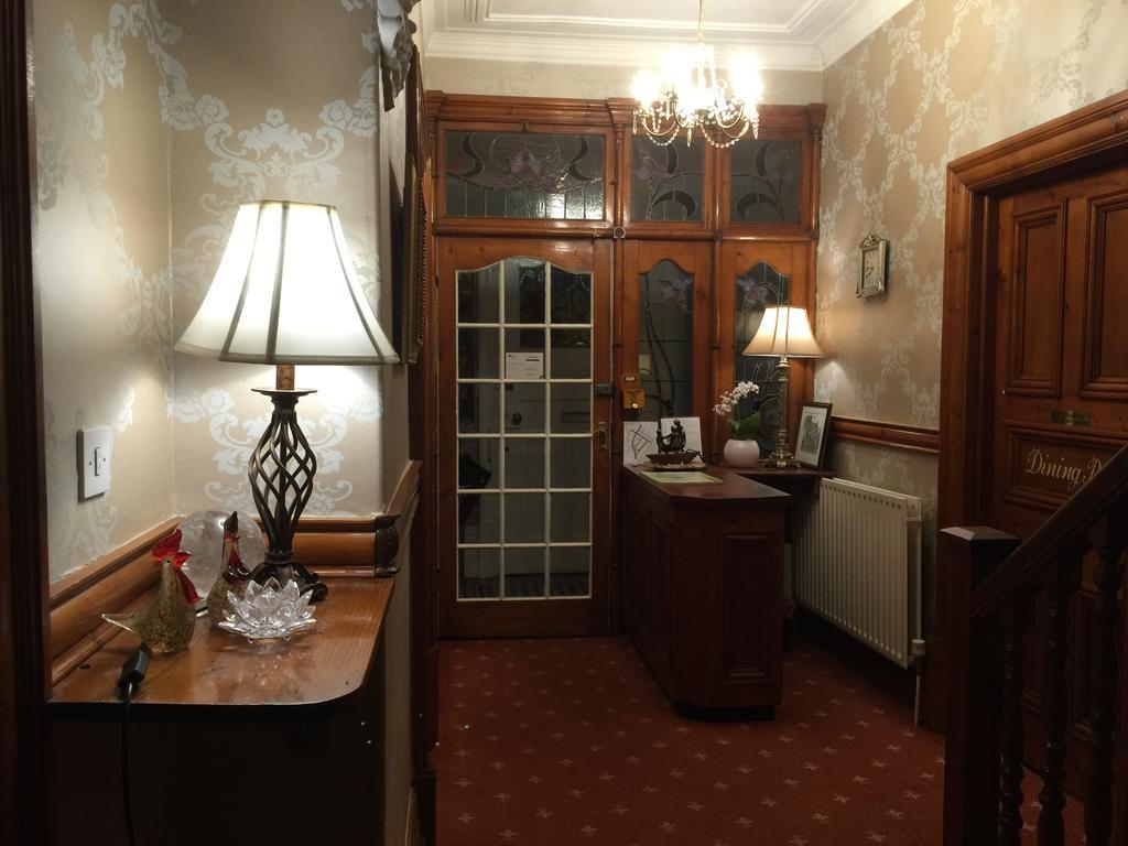 Alvera Court 4*