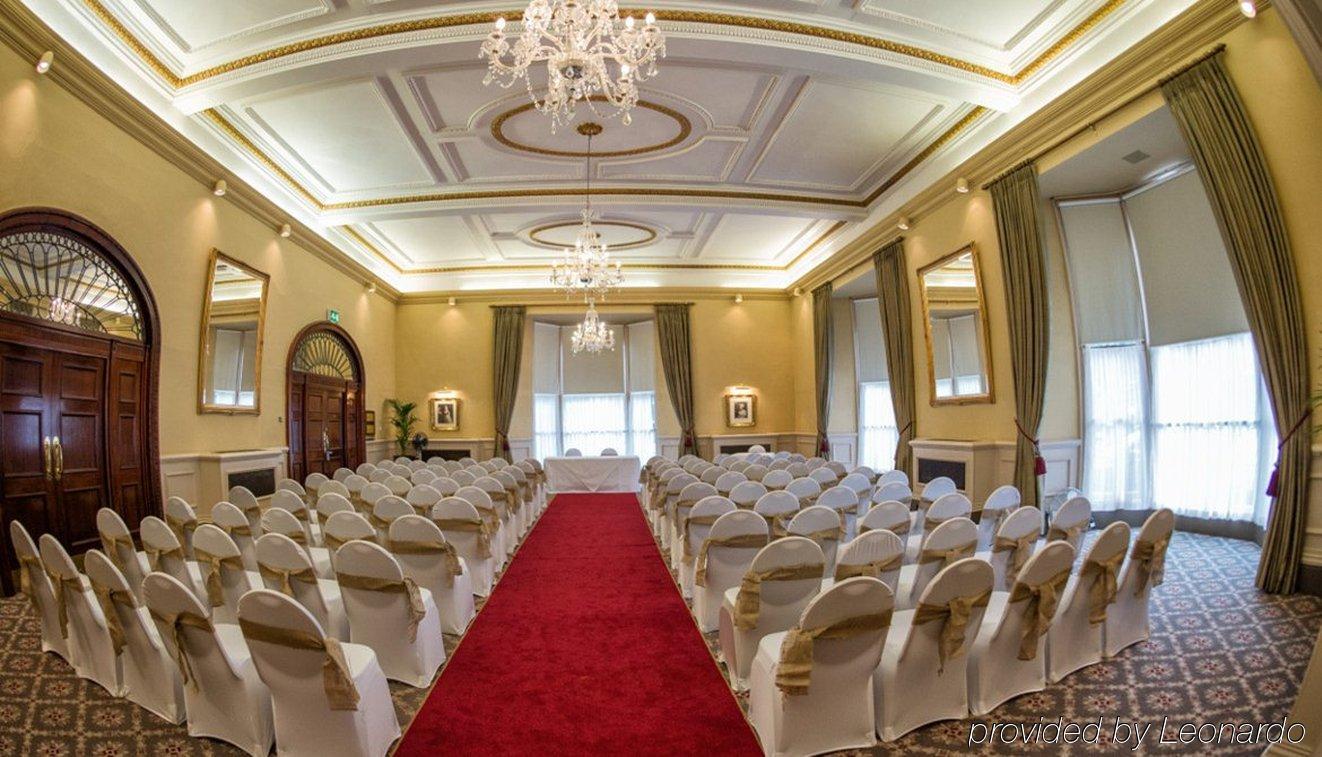 Hotel The Crown 3*