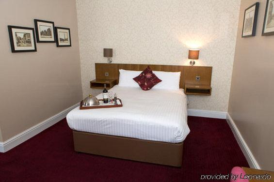 The Crown Hotel