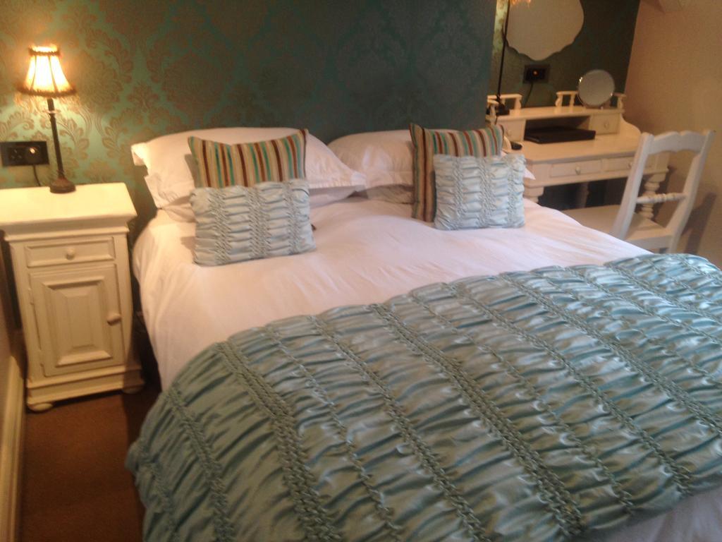 Shelbourne House Bed & Breakfast Harrogate