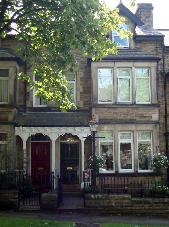 Sherwood - Bed & Breakfast 4*