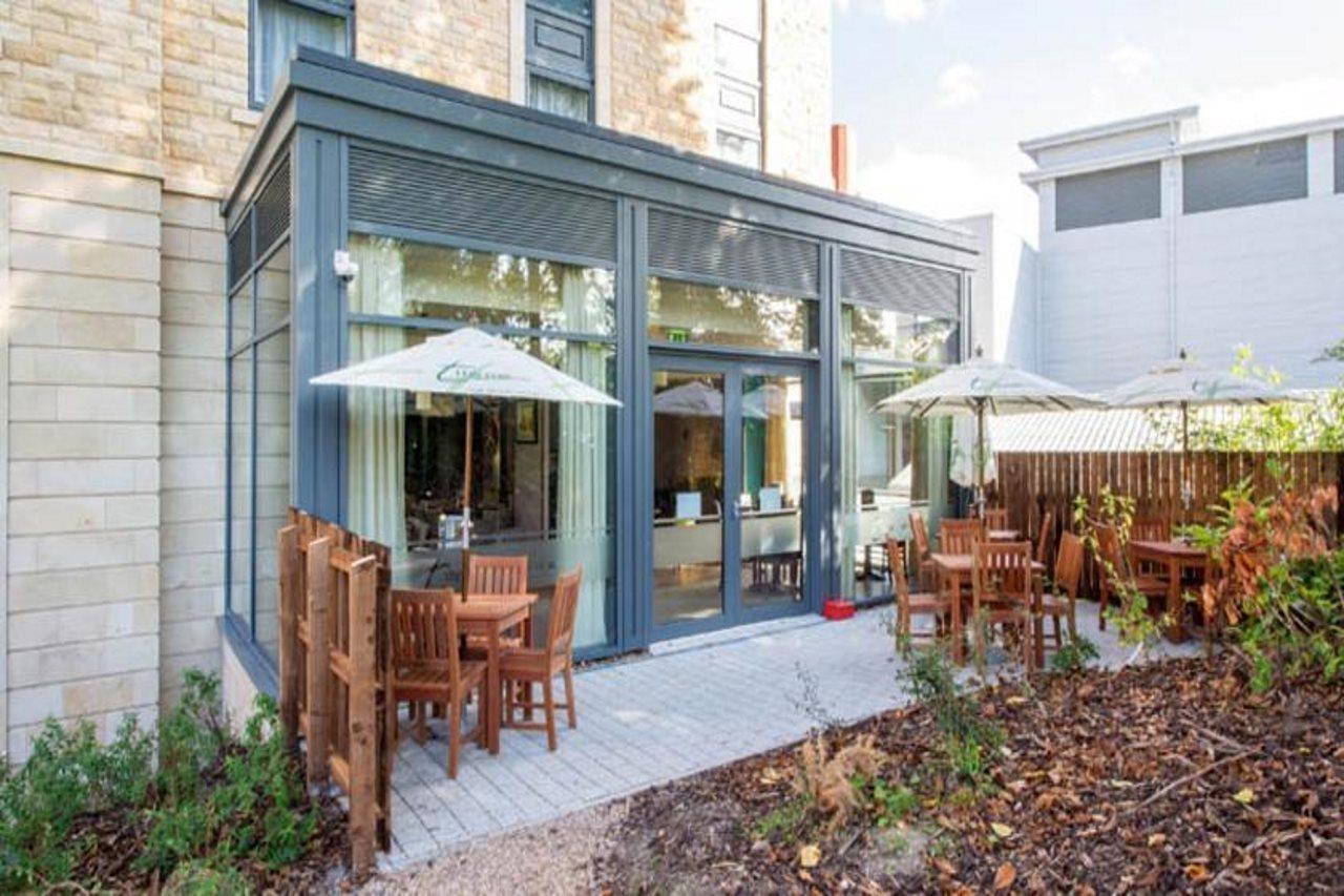 Premier Town Centre Hotel 3*