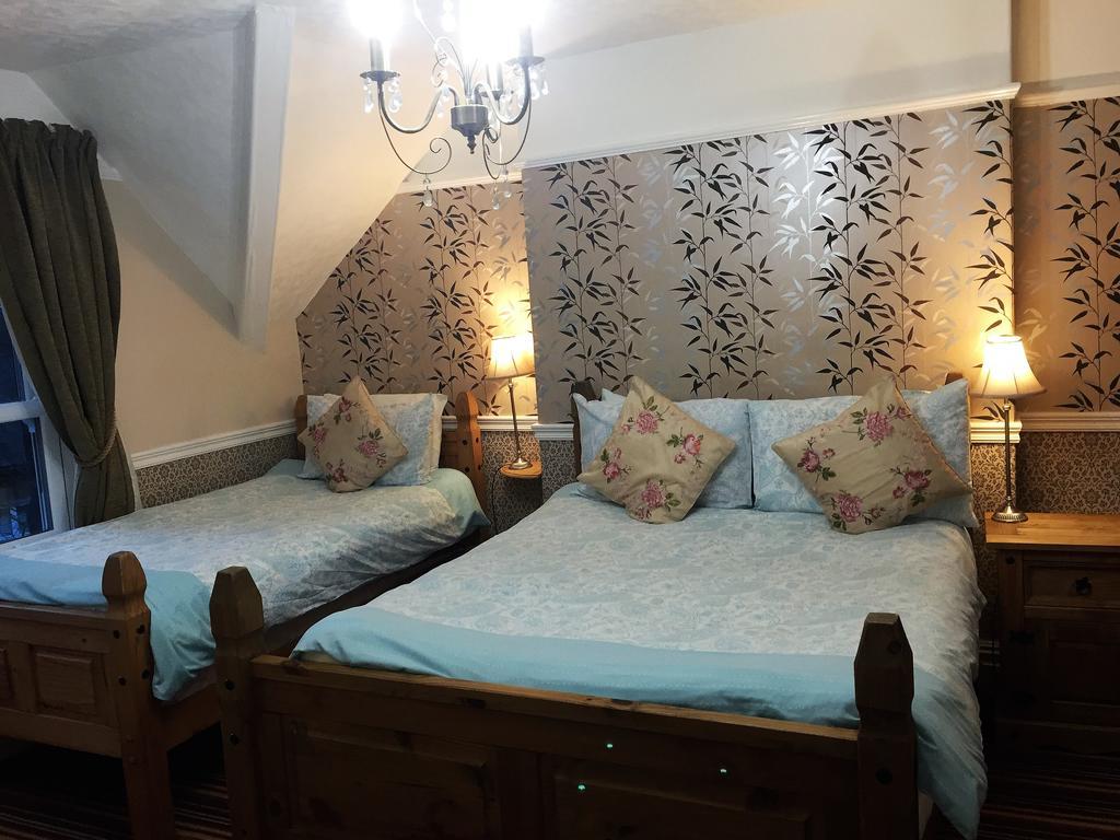 Guest house Alvera Court