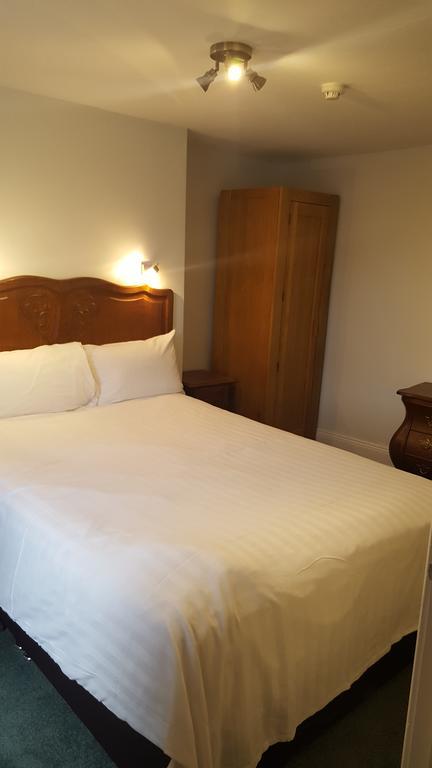 The Lodge Harrogate Guest house