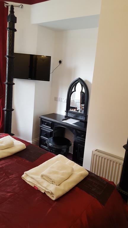 Guest house The Lodge Harrogate