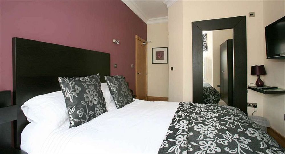 Guest house The Lodge Harrogate