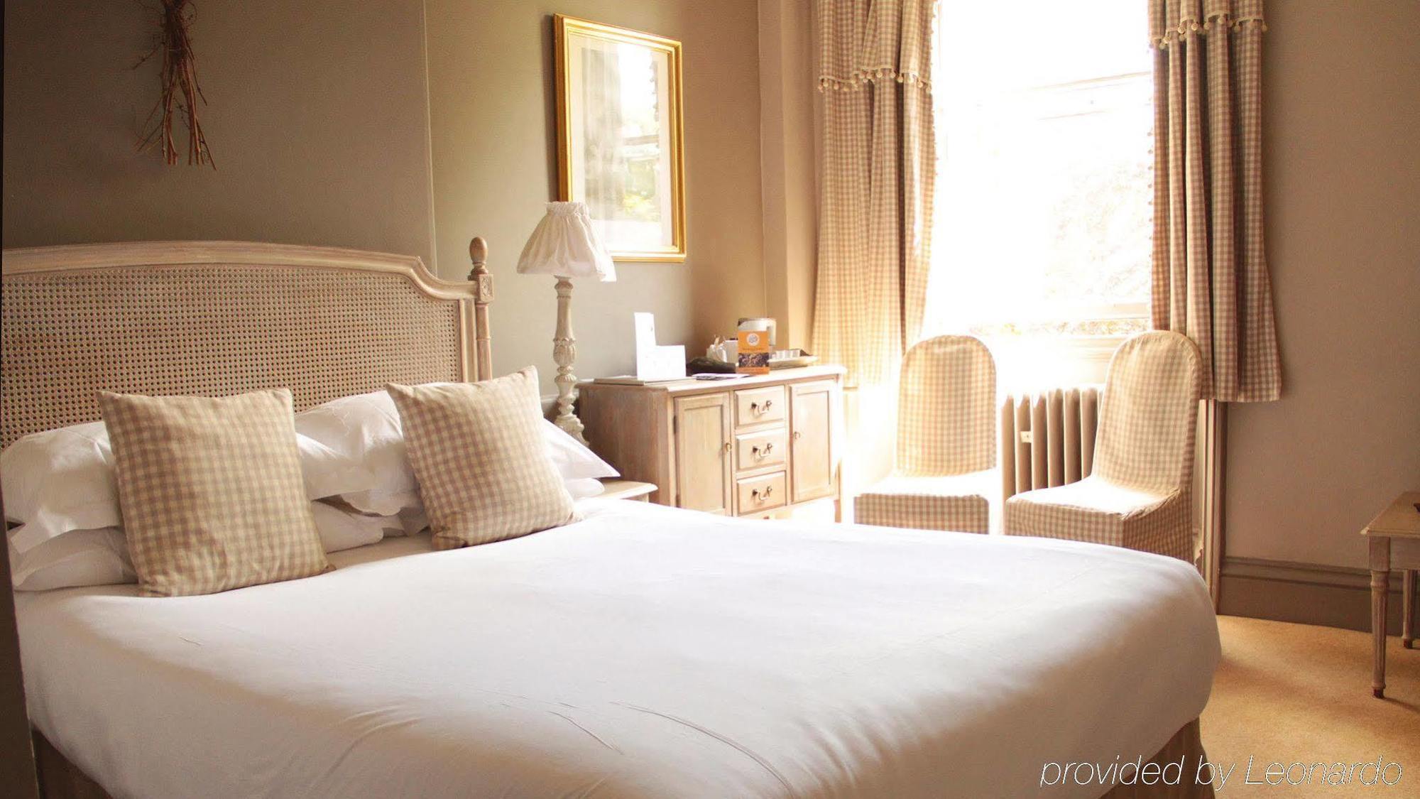 White Hart & Hotel 4*