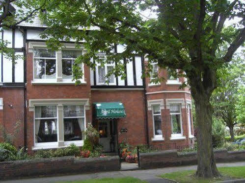 April House 4* Harrogate