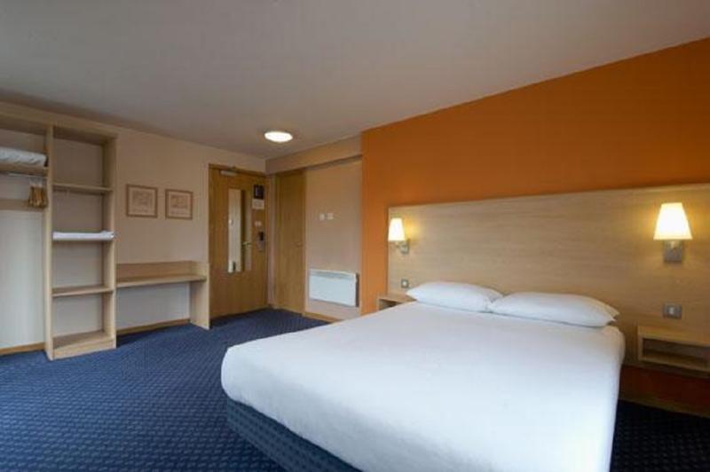 Travelodge 3* Harrogate