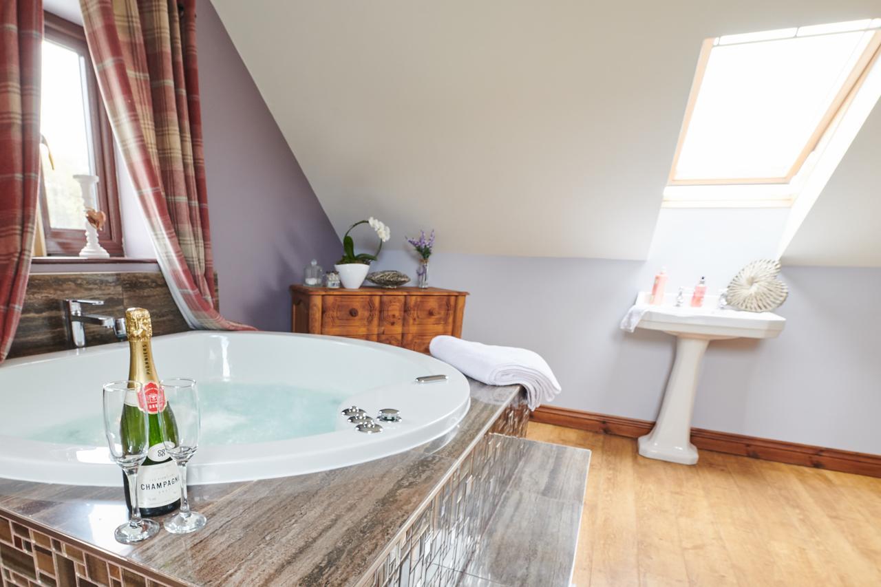 Farm View Hall 3* Harrogate