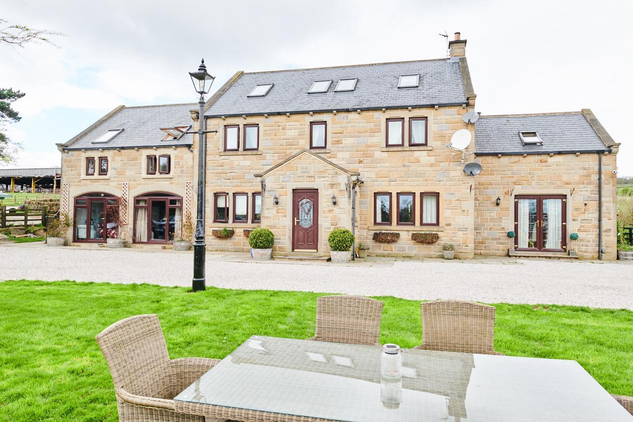 Farm View Hall 3* Harrogate