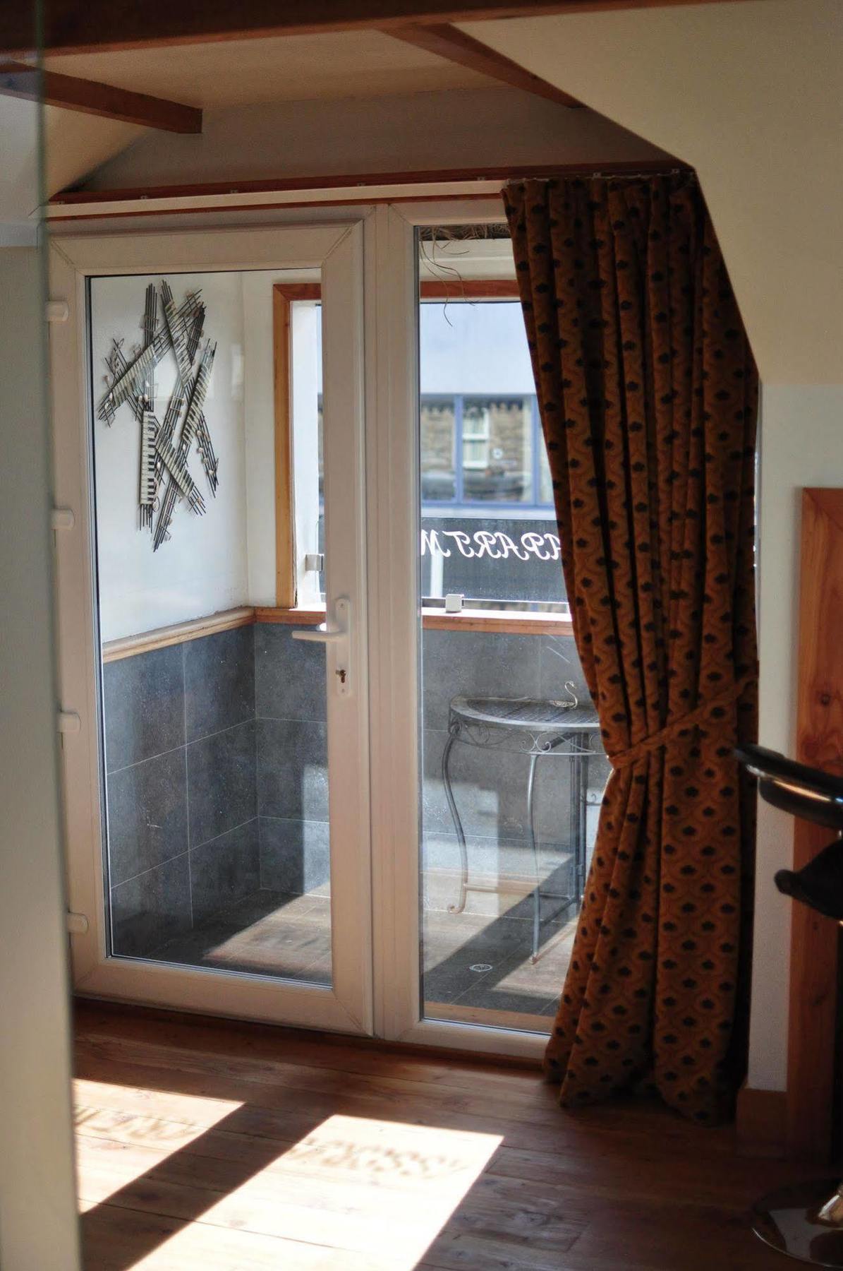 The At Cheltenham Parade 4* Harrogate